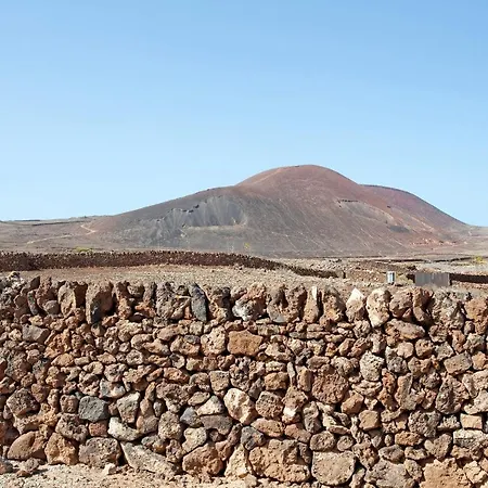 Casa Al Volcan De 度假居 *