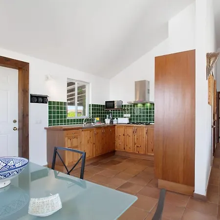 Casa Al Volcán De Lajares