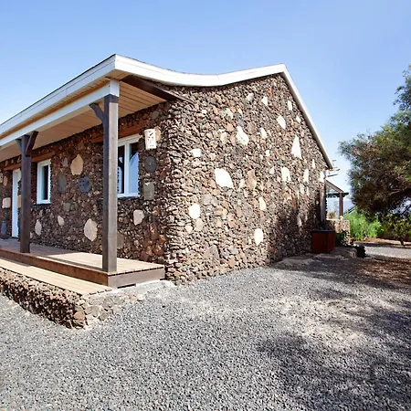 Casa Al Volcán De Lajares