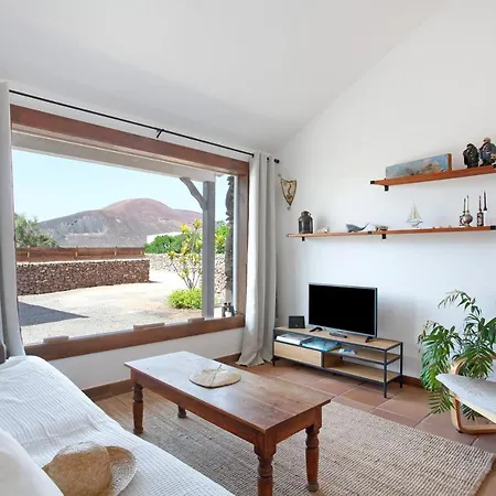 Ferienhaus Casa Al Volcan De Lajares