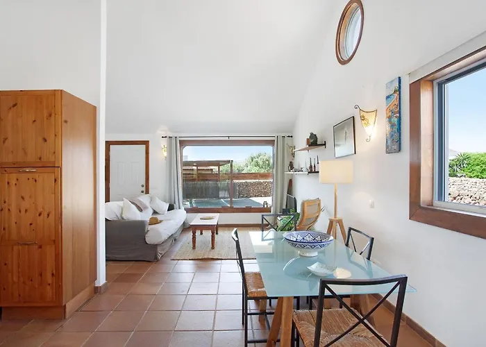 Casa Al Volcan De * Lajares